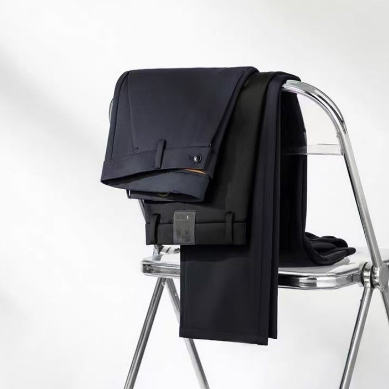 👖💼 Pantalon droit extensible pour homme – Liberté de mouvement, coupe élégante, le pantalon qui passe du bureau au afterwork sans un pli ☕🕶️