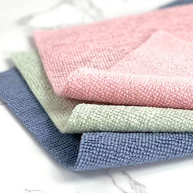 Essuie-Tout Réutilisables en Microfibre - Boîte de 20 Pièces Lavables et Écologiques