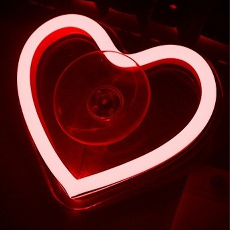 Lampe d’Ambiance Sans Fil en Forme de Cœur pour Voiture