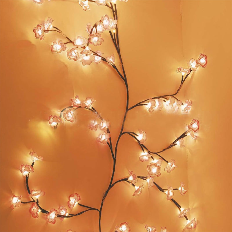 🌸🛒 -50% ! 💡Guirlande Lumineuse en Vigne Fleurie – LED Économe, Télécommande USB & Ambiance Romantique