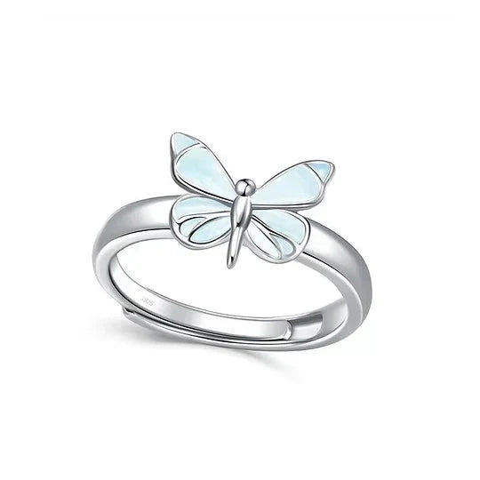 🦋 50% DE RÉDUCTION ! ✨ Pendentif Papillon Lumineux Rechargeable 2026 – Douce Lumière, Collier & Bracelet Inclus & Parfait Cadeau Romantique 🌸