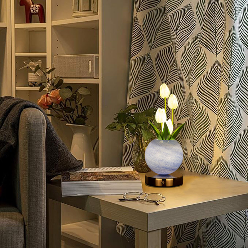 🌷💡 Veilleuse Bouquet de Tulipes – -50% ! Lueur douce, fleurs réalistes, USB – Parfaite pour chambre & nursery 🔥✨
