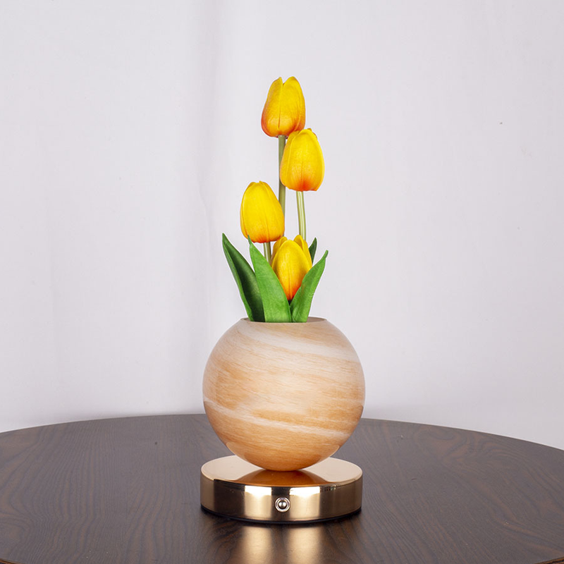 🌷💡 Veilleuse Bouquet de Tulipes – -50% ! Lueur douce, fleurs réalistes, USB – Parfaite pour chambre & nursery 🔥✨