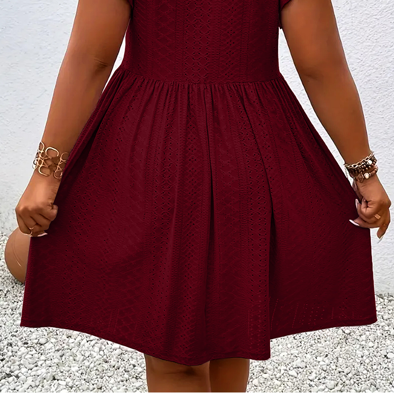 👗 50% DE RÉDUCTION ✨ Robe col V à volants – Élégante, cintrée & polyvalente – Parfaite pour le bureau, les brunchs ou les rendez-vous – chic et féminine 🌸💃🌿