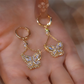 🦋 ACHETEZ 2, OBTENEZ 1 GRATUIT ! ✨ Boucles d'oreilles pendantes papillon scintillantes – Zircone cubique & plaqué or – Légères, élégantes – parfaites pour le quotidien ou les occasions spéciales 💎🌸