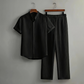 👔 50% DE RÉDUCTION 🔥 Ensemble homme 2 pièces texturé – Chemise & pantalon décontracté – Coupe coordonnée & respirante – parfait pour voyager ou un look soigné au quotidien ✨🧳🌿