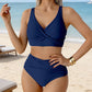 🌸 -50% PROMO LIMITÉE ! ⏰👙 Ensemble bikini taille haute à plis sculptant — Modèle enveloppant à col V élégant, séchage rapide et gainant le ventre ✨