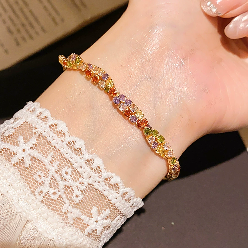 📢📢50% DE RÉDUCTION !! ⏰Bracelet Ajustable Rétro Entrelacé Multicolore en Zircon pour Femme