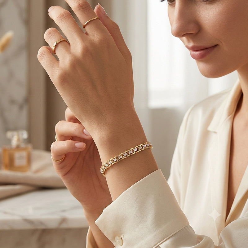 🎉 Soldes 2026 — Plus de 30 000 exemplaires vendus ! ✨Bracelet femme à chaînes dorées assemblées, look superposé chic 💛