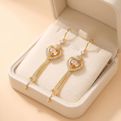 📢 -50% !! ⏰ Boucles d’Oreilles Pendantes Cœur avec Franges et Zircons – Design Romantique & Éclat Luxueux pour Mariage et Soirée 💎