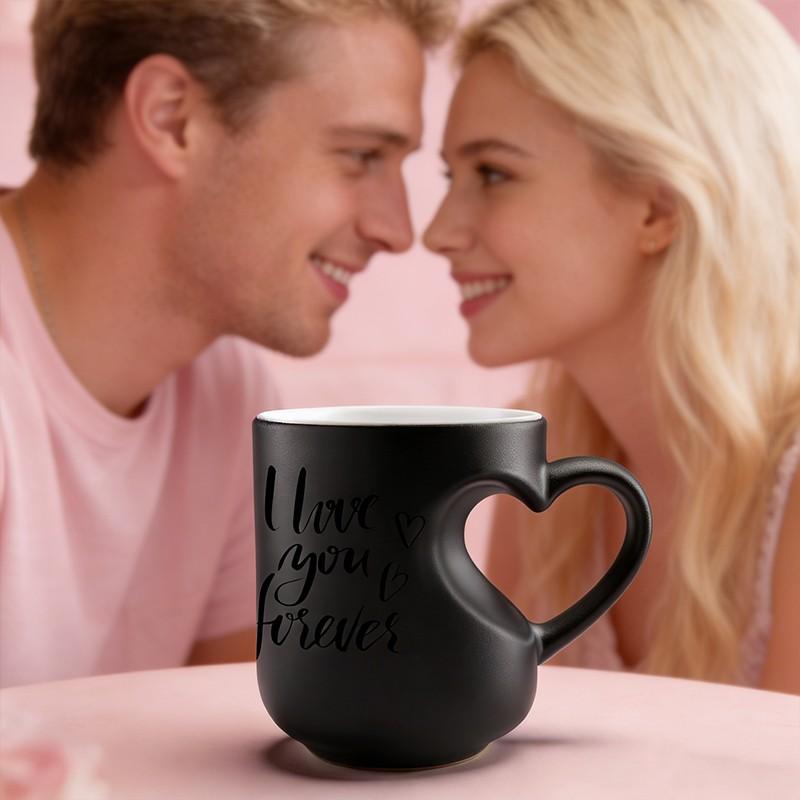 📢📢50% OFF !! ⏰Mug Céramique Changeant de Couleur avec Anse en Cœur pour la Saint-Valentin