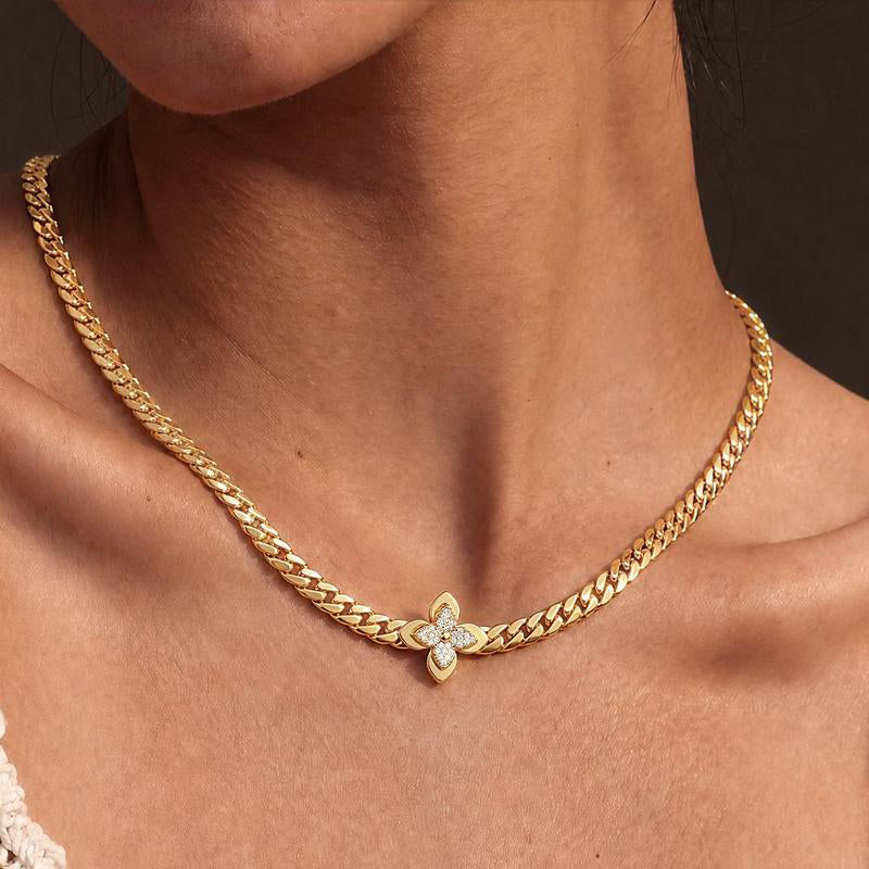 🔥🌸 SOLDES -50% | Collier Fleur Élégant – Un Bijou Délicat pour Sublimer Chaque Tenue ✨