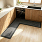 🎉2026 Sale Over 17,000 Sold! 🔥50% OFF! 🧊💧 Stop slipping on wet kitchen floors — this L-shaped mat absorbs water and oil fast, stays put, and cushions your feet while you cook. 🏠